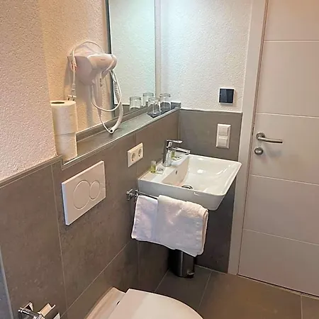 Seeadler Hotel *